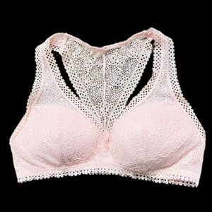 Victoria’s Secret lightly padded Lace Wireless bralette bra pink Medium